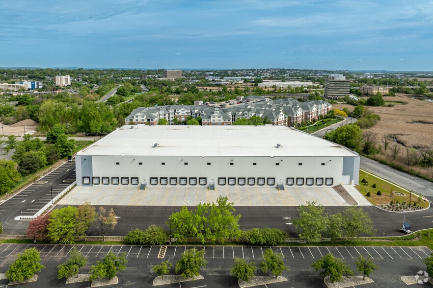 1290 Wall St W, Lyndhurst, NJ à louer - Photo de l’immeuble – Image 3 sur 26