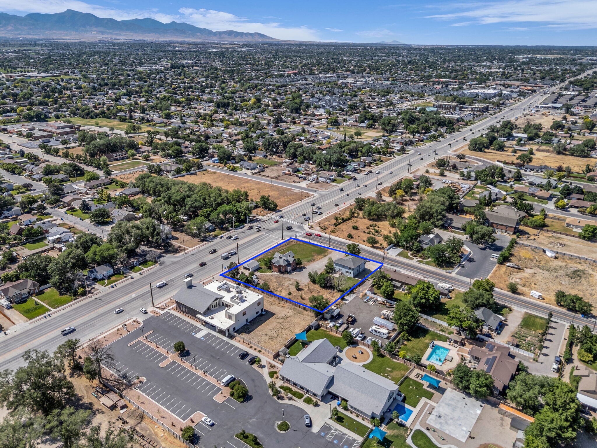 Redwood Road and 13200 S Riverton Corner portefeuille de 2 biens à vendre sur LoopNet.fr Photo de l’immeuble– Image 1 sur 61