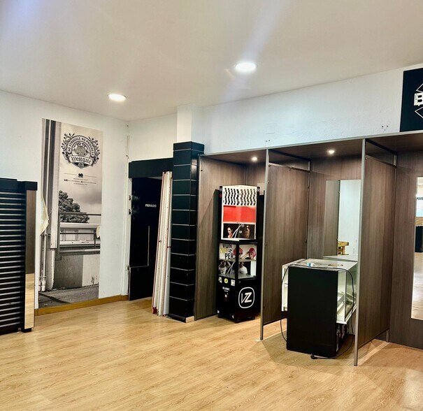 Local commercial dans Cáceres, Cáceres à louer - Photo de l’immeuble – Image 2 sur 20