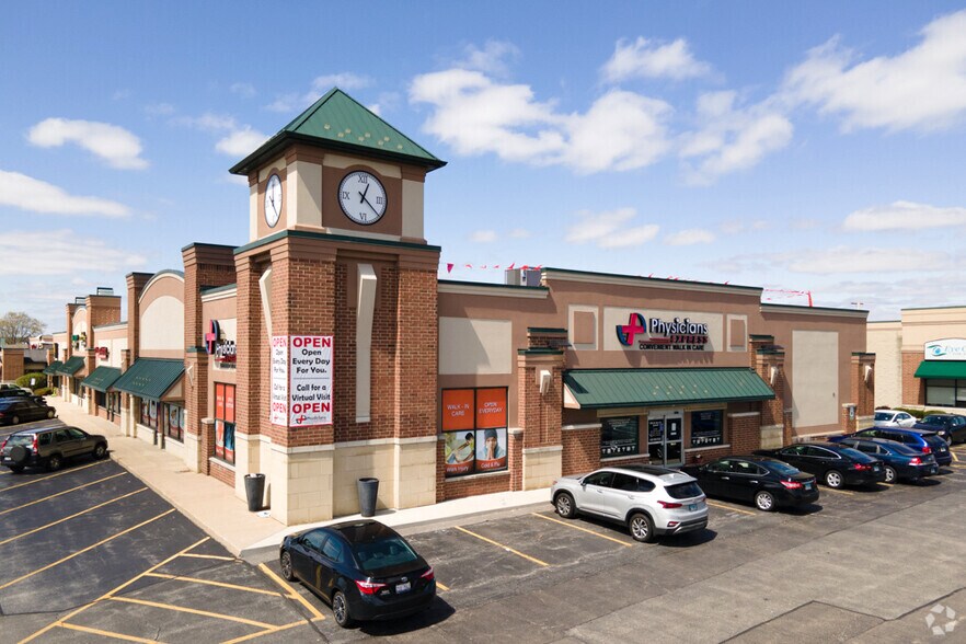 2000 W Main St, St Charles, IL à vendre - Photo de l’immeuble – Image 2 sur 8