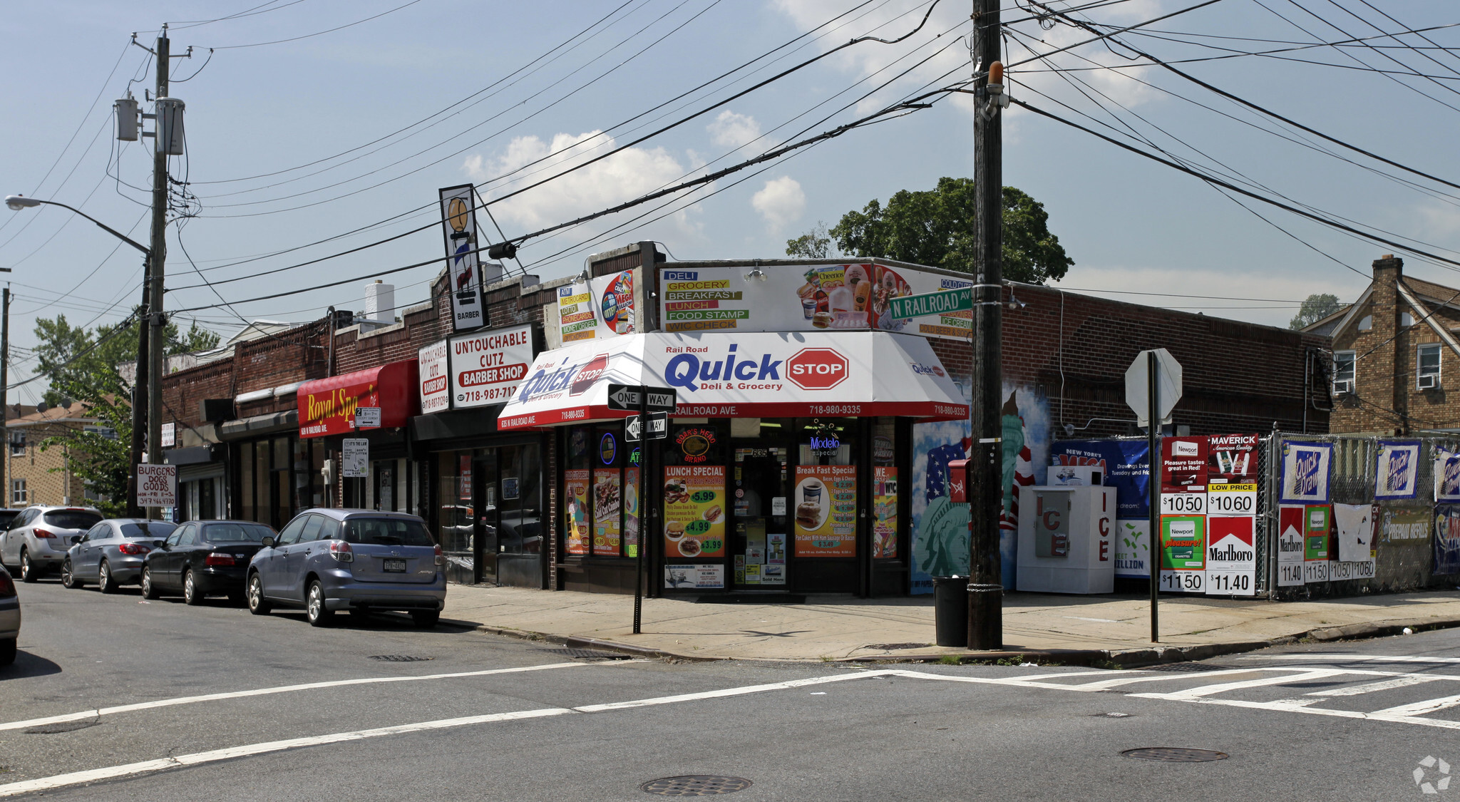 635-643 N Railroad Ave, Staten Island, NY à louer Photo principale– Image 1 sur 3