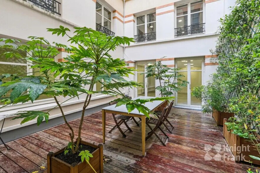 14 Rue De Siam, Paris à louer - Photo de l’immeuble – Image 2 sur 9