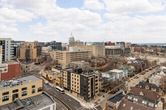 320 E Wilson St, Madison, WI - VUE AÉRIENNE  vue de carte - Image1