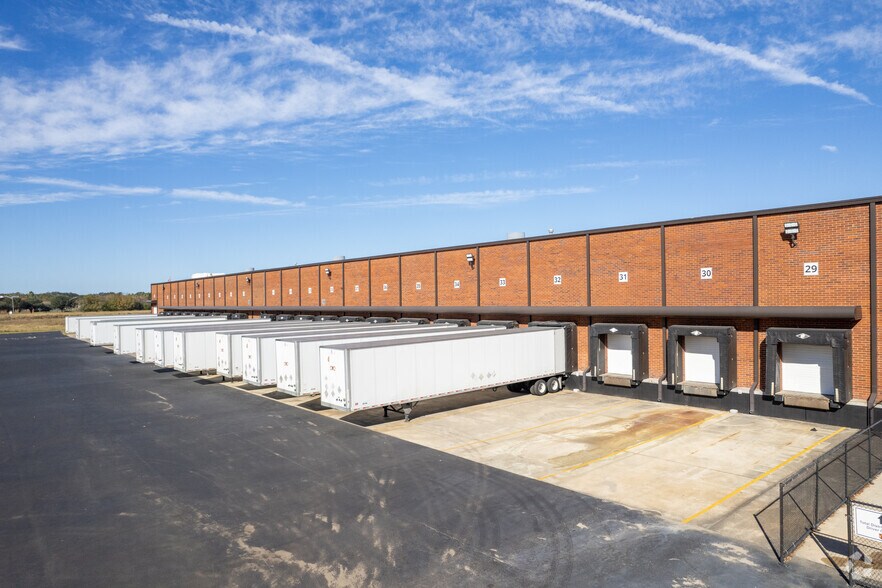 8215 Westside Industrial, Jacksonville, FL à louer - Photo de l’immeuble – Image 3 sur 16