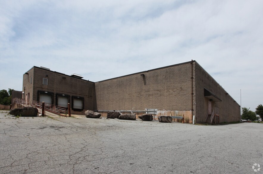 1475 E Park Place Blvd, Stone Mountain, GA à louer - Photo de l’immeuble – Image 3 sur 4