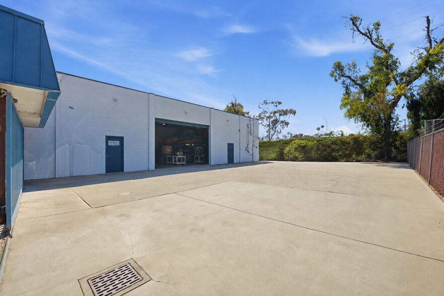 1433 Arundell Ave, Ventura, CA à vendre - Photo de l’immeuble – Image 2 sur 14