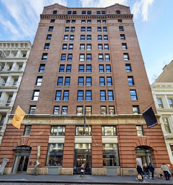 104-110 Greene St, New York, NY à louer - Photo de l’immeuble – Image 2 sur 6