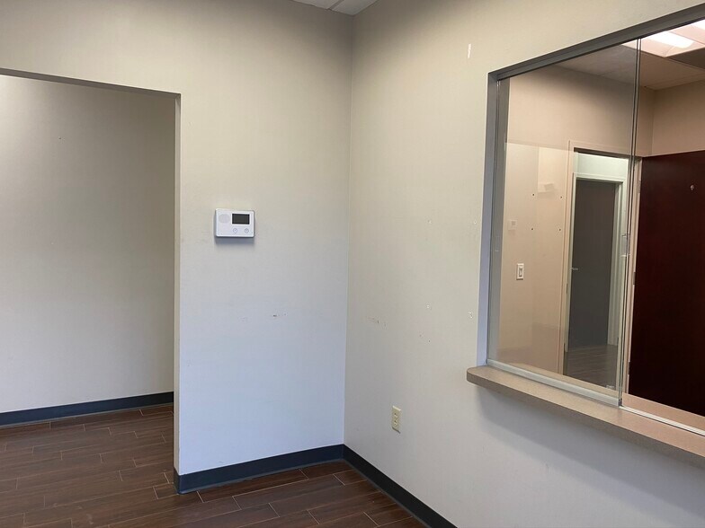 4496 35th St, Orlando, FL à louer - Photo intérieure – Image 3 sur 12