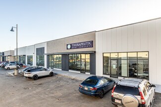 Plus de détails pour 1115 St Albert Trl, St. Albert, AB - Local commercial à vendre