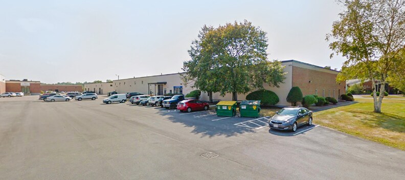 40 Teed Dr, Randolph, MA à louer - Photo de l’immeuble – Image 2 sur 5