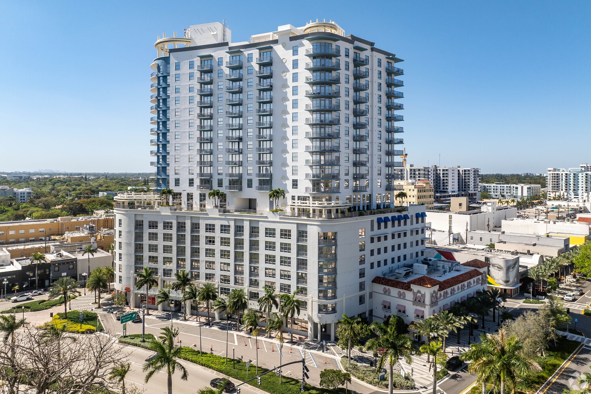 1820 Hollywood Blvd, Hollywood, FL à louer Photo de l’immeuble– Image 1 sur 10