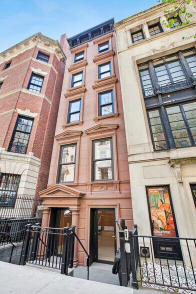 26 E 78th St, New York, NY à vendre - Photo de l’immeuble – Image 1 sur 12