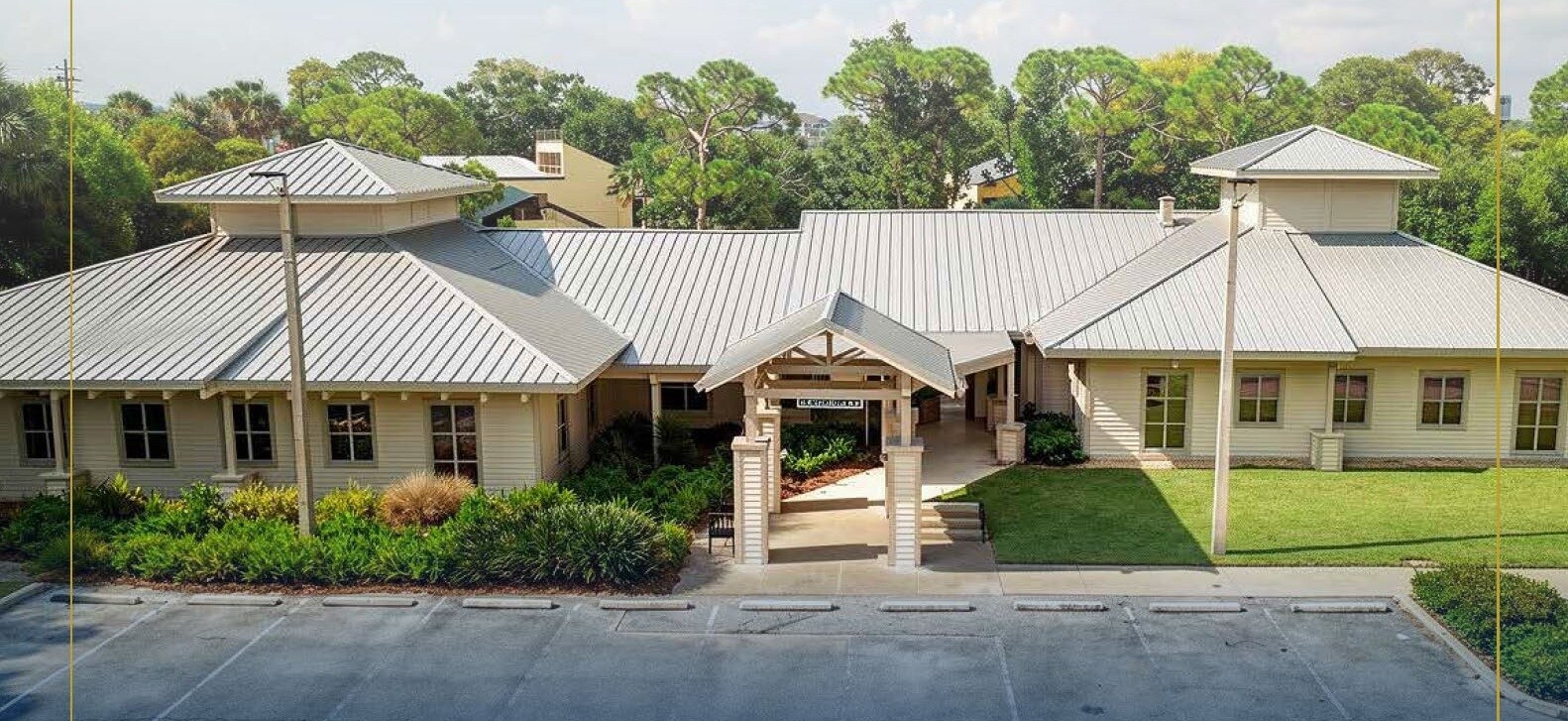 6200 Whiskey Creek Dr, Fort Myers, FL à vendre Photo de l’immeuble– Image 1 sur 4