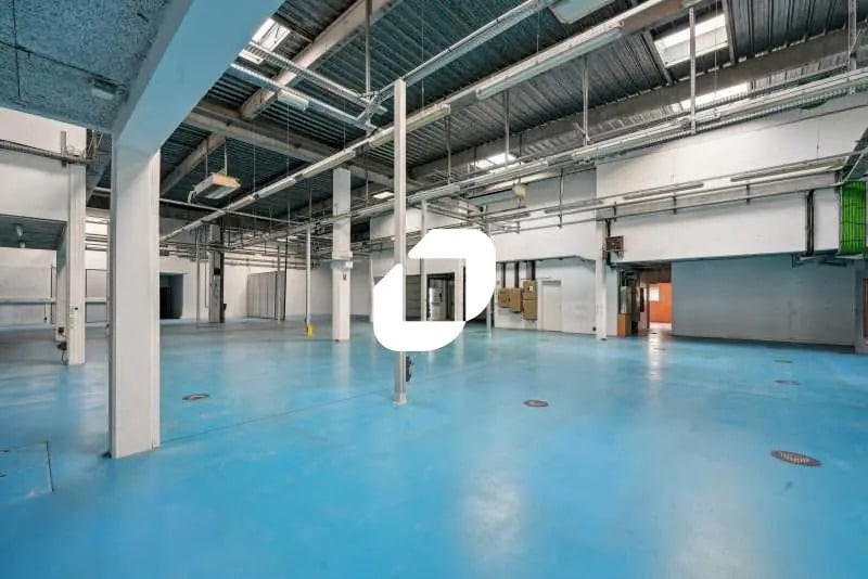 122-130 Rue Marcel Hartmann, Ivry-sur-Seine à louer - Photo de l’immeuble – Image 3 sur 26