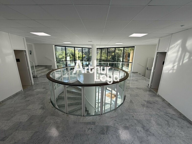 215 Rue De Goa, Antibes à vendre - Hall d’entrée – Image 2 sur 6