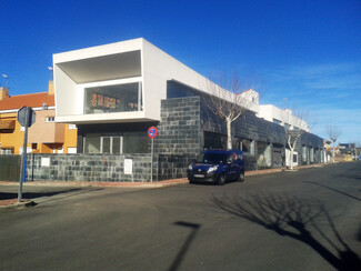Plus de détails pour Calle la Coruña, 2, Torrejón del Rey - Local commercial à vendre