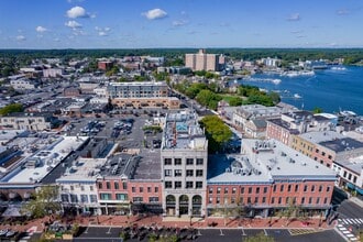 12 Broad St, Red Bank, NJ - VUE AÉRIENNE  vue de carte