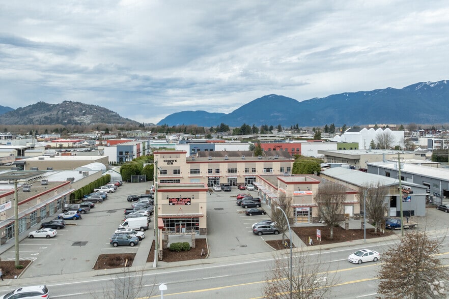 8705 Young Rd, Chilliwack, BC à vendre - Aérien – Image 2 sur 3