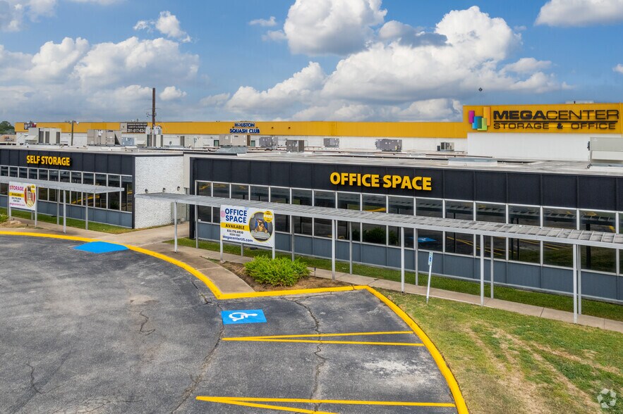 1530 W Sam Houston Pky N, Houston, TX à vendre - Photo de l’immeuble – Image 2 sur 26