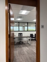 2655 Le Jeune Rd, Coral Gables, FL à louer Photo intérieure– Image 1 sur 10