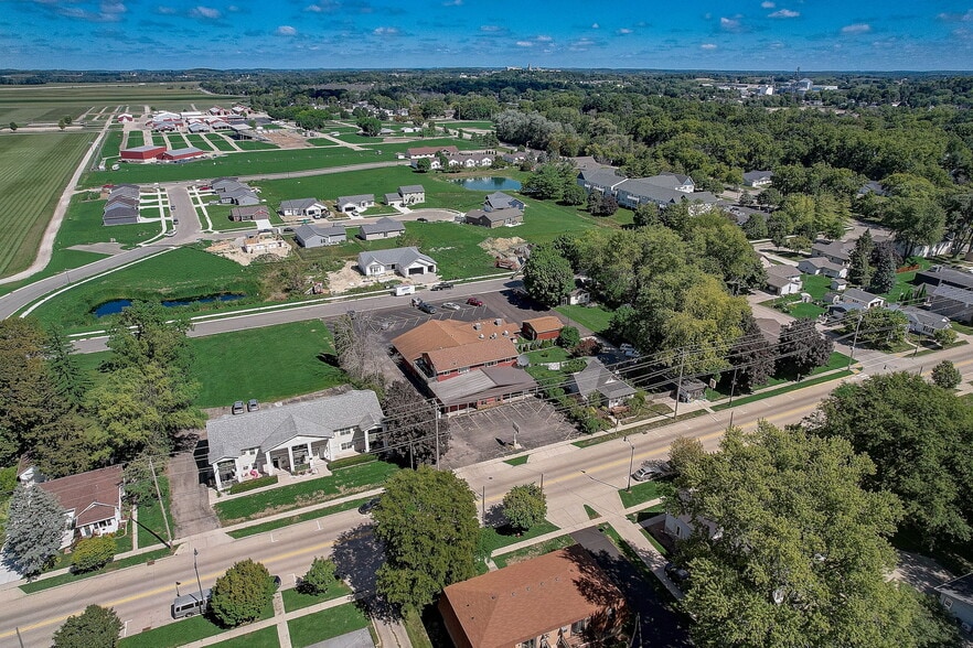 711 W Racine St, Jefferson, WI à vendre - Aérien – Image 3 sur 41