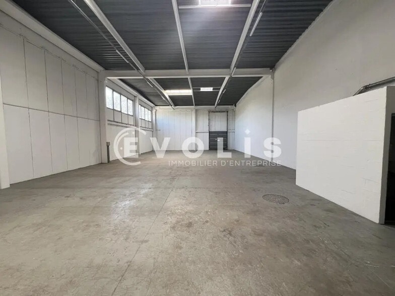 2 Rue Midi Pyrénées, Valenton à louer - Photo intérieure – Image 2 sur 13