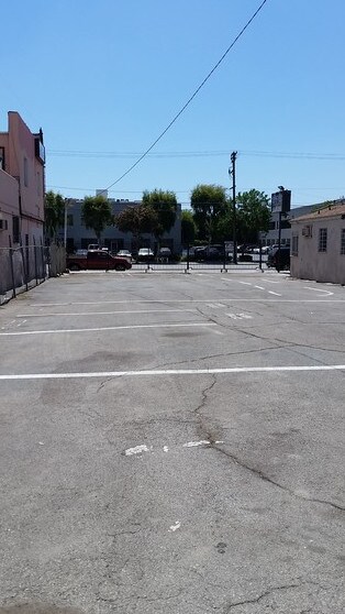 16129 Sherman Way, Van Nuys, CA à louer - Autre – Image 3 sur 4
