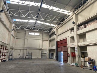 Plus de détails pour Industriel/Logistique à louer