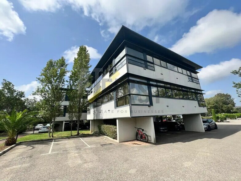 Bureau dans BIOT à louer - Photo de l’immeuble – Image 1 sur 8