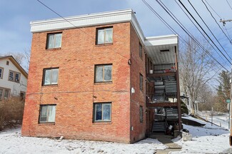 Plus de détails pour 6631 Chester Ave, Hudson, NY - Logement à vendre