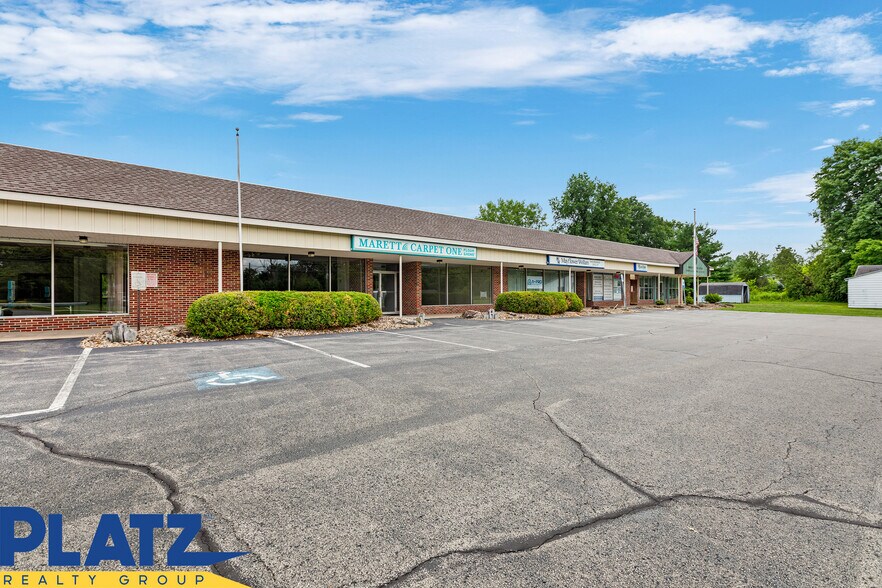 229-263 S Salem Warren Rd, North Jackson, OH à louer - Photo de l’immeuble – Image 2 sur 11