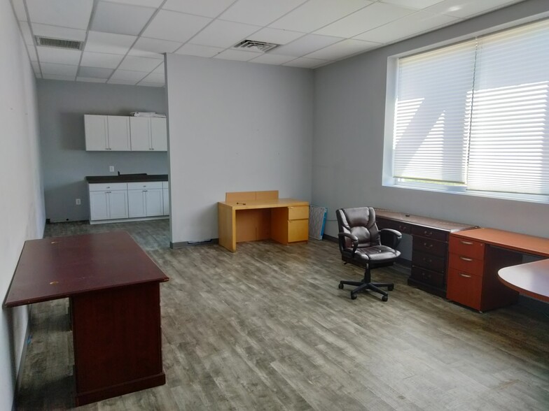 1605-1607 Ben Franklin Hwy E, Douglassville, PA à louer - Photo intérieure – Image 3 sur 6