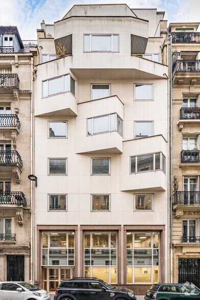 5 Rue De Chazelles, Paris à louer - Photo principale – Image 1 sur 3