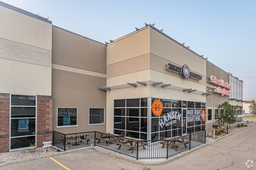 17408-17520 111 Av NW, Edmonton, AB à louer - Photo de l’immeuble – Image 3 sur 8