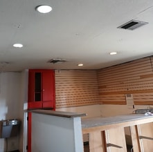 100 N Tustin Ave, Anaheim, CA à louer Photo intérieure– Image 1 sur 13