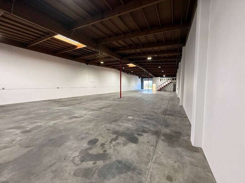 401-483 McCormick St, San Leandro, CA à louer - Photo de l’immeuble – Image 2 sur 7
