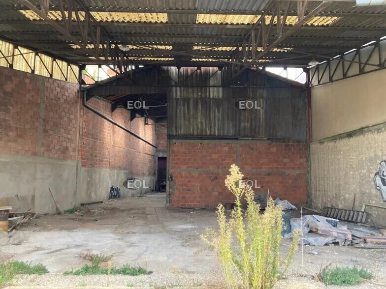 Industriel/Logistique dans Saint-Maur-des-Fossés à louer - Photo de l’immeuble – Image 1 sur 5