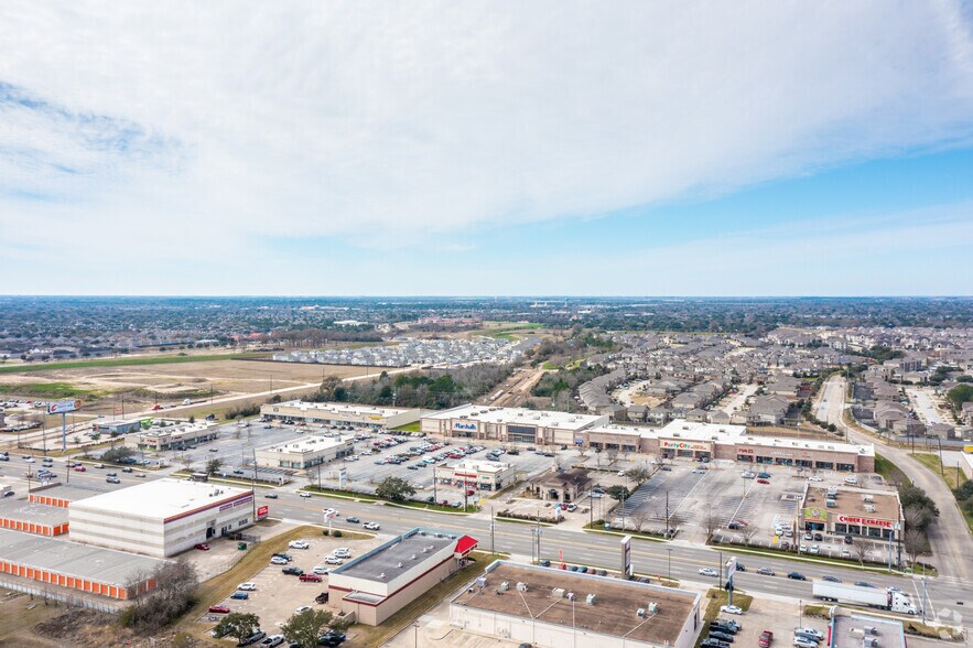 6501-6887 Highway 6 N, Houston, TX à louer - Aérien – Image 2 sur 3