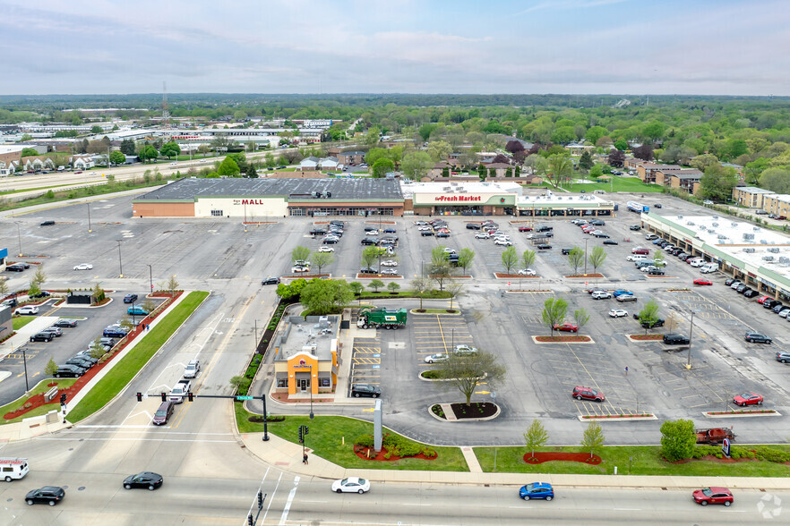 300 S McLean Blvd, Elgin, IL à louer - Aérien – Image 2 sur 5