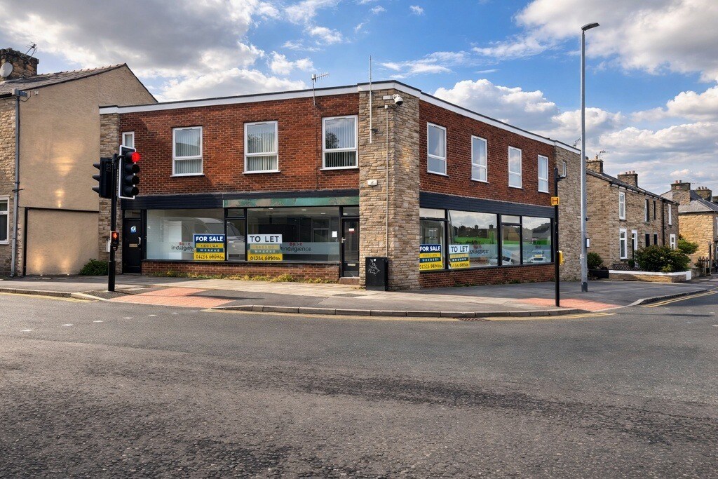 148 High St, Rishton à louer Photo de l’immeuble– Image 1 sur 7