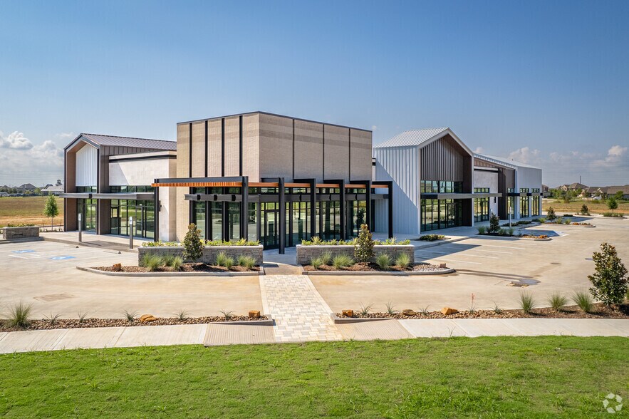 2506 Jordan Ranch Blvd, Fulshear, TX à louer - Photo de l’immeuble – Image 3 sur 20