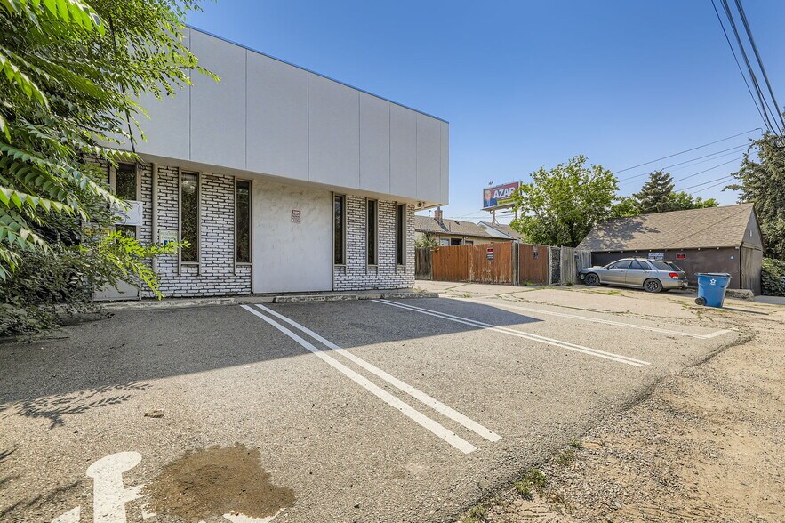 4219 S Broadway, Englewood, CO à vendre - Photo de l’immeuble – Image 3 sur 33