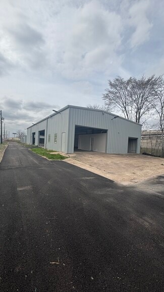 Plus de détails pour 12024 Alief Clodine Rd, Houston, TX - Local d’activités à vendre