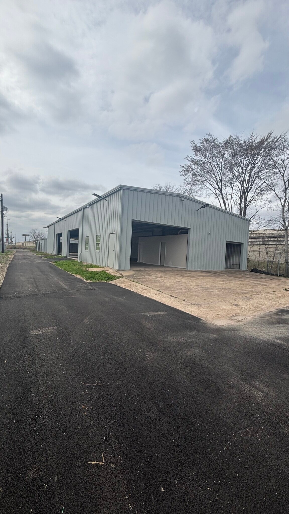 12024 Alief Clodine Rd, Houston, TX à vendre Photo principale– Image 1 sur 17