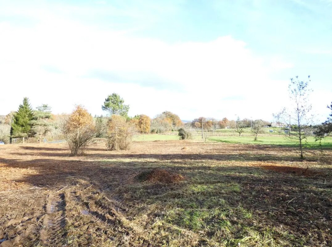 Terrain dans Limeyrat à vendre Plan de site– Image 1 sur 5