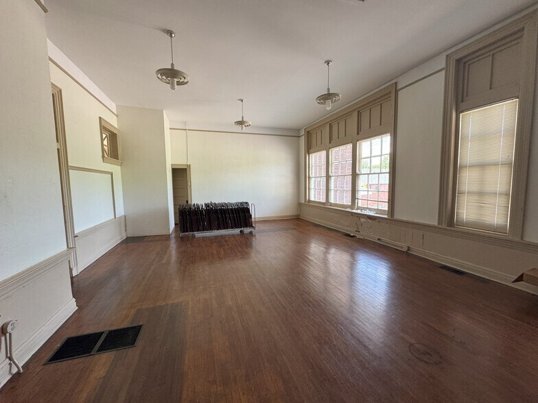 1017 N Sanga Rd, Cordova, TN à vendre - Photo de l’immeuble – Image 3 sur 17