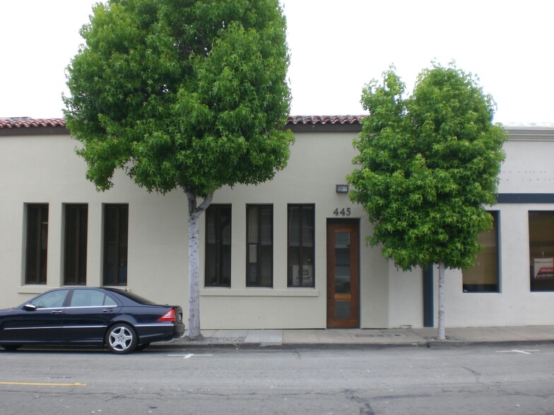 439-445 Tyler St, Monterey, CA à louer - Photo de l’immeuble – Image 3 sur 5