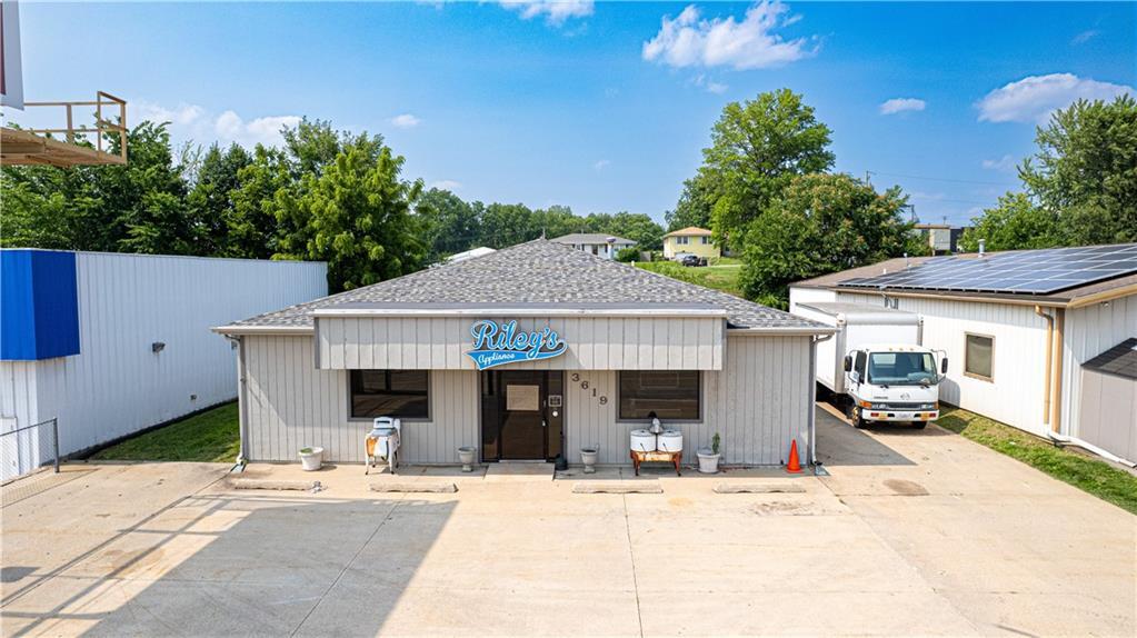 3619 Messanie St, Saint Joseph, MO à vendre Photo de l’immeuble– Image 1 sur 16