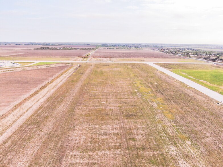 01 Economic Ave, Weslaco, TX à vendre - Photo de l’immeuble – Image 3 sur 5