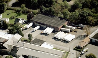 Plus de détails pour 14 Main St, Port Carbon, PA - Industriel/Logistique à louer
